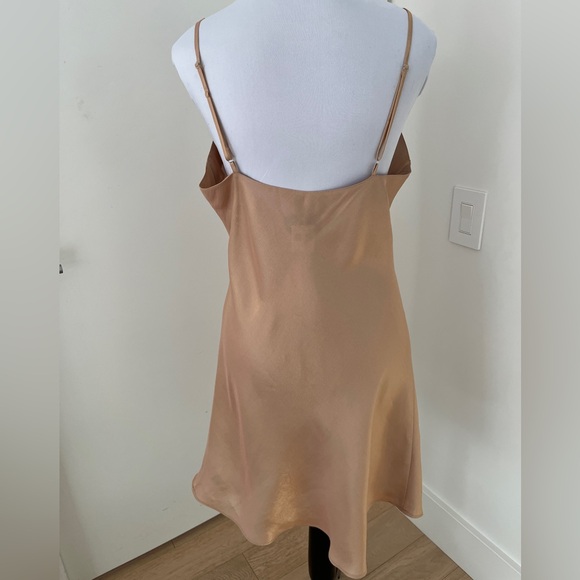 VINTAGE Vanity Fair Chemise Slip Gold Metallic Adjust Strap Bodycon Sleepwear - Picture 5 of 17